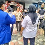 Foto: Saat di didepan kantor Pusat Kementerian ATR/BPN .Sejumlah wartawan mewancarai pelapor.